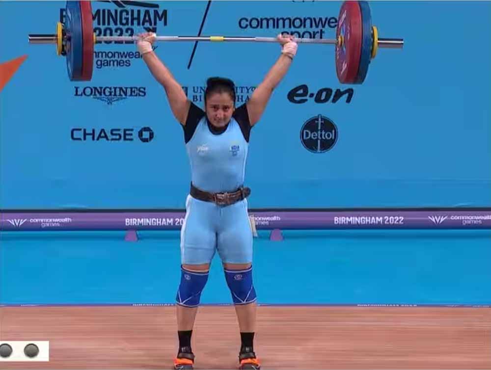 Punjab की किसान बेटी हरजिंदर ने CWG 2026 में लहराया परचम, वेटलिफ्टिंग में जीता सिल्वर मेडल