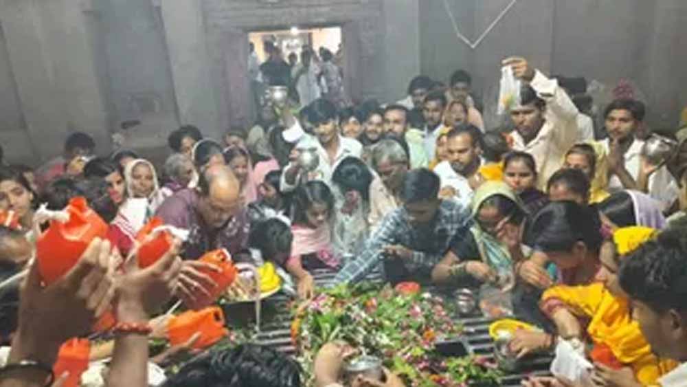 सावन के पहले सोमवार पर पानीपत के शिवालयों में उमड़ा श्रद्धालुओं का जनसैलाब