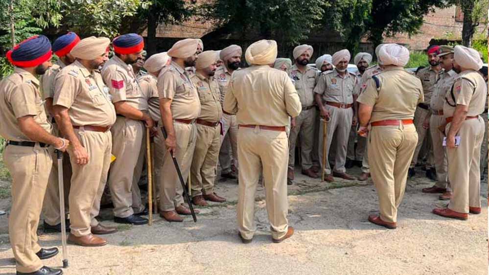 Punjab Police में बड़ा फेरबदल, 70 इंस्पेक्टर बने DSP; एक साल के लिए मिली पदोन्नति