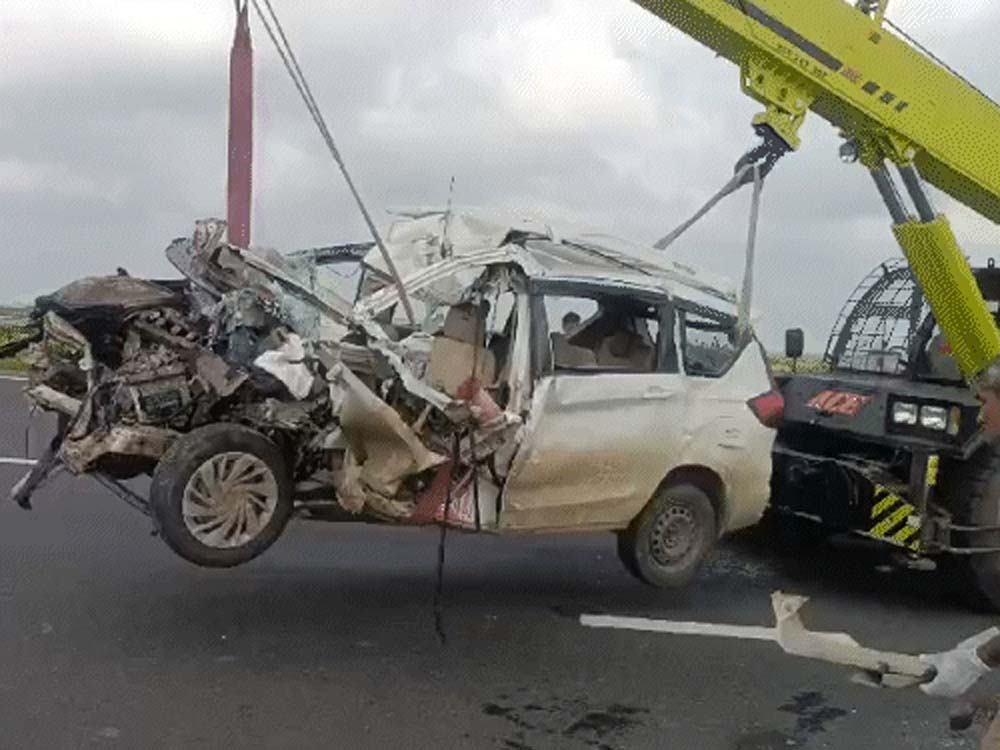 रतलाम एक्सप्रेस-वे पर दो हादसे, 4 की मौत और 8 घायल