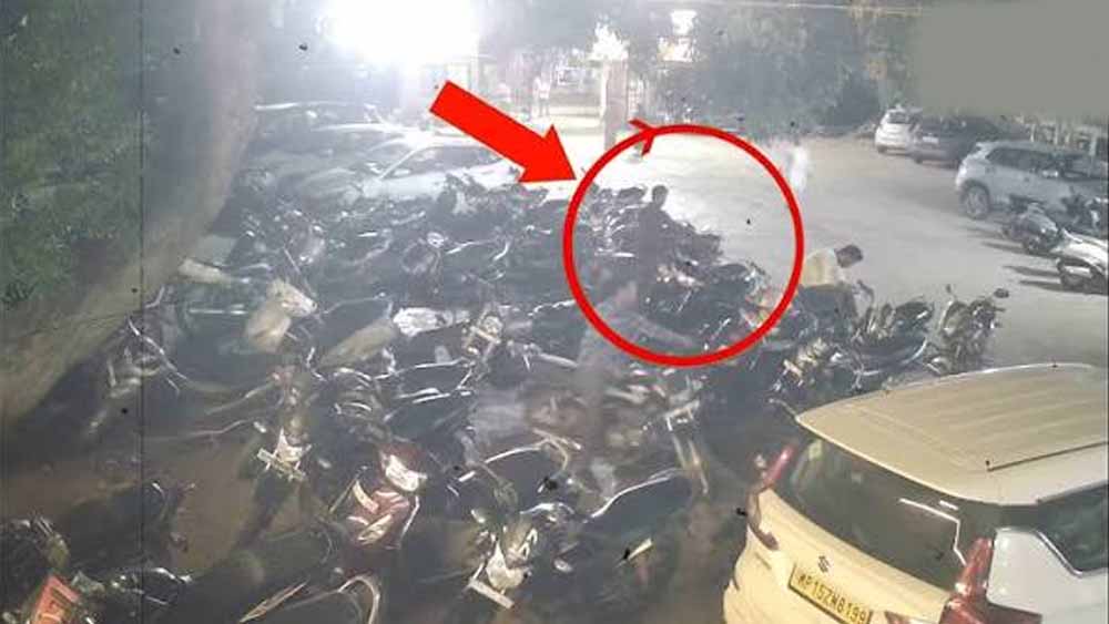 जालंधर में वाहन चोर गिरोह का भंडाफोड़, चोरी की मोटरसाइकिलों समेत 2 आरोपी गिरफ्तार